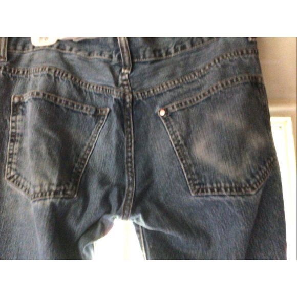 Levi’s distressed straight regular waist size 32 x 32 by H & M - Picture 3 of 8